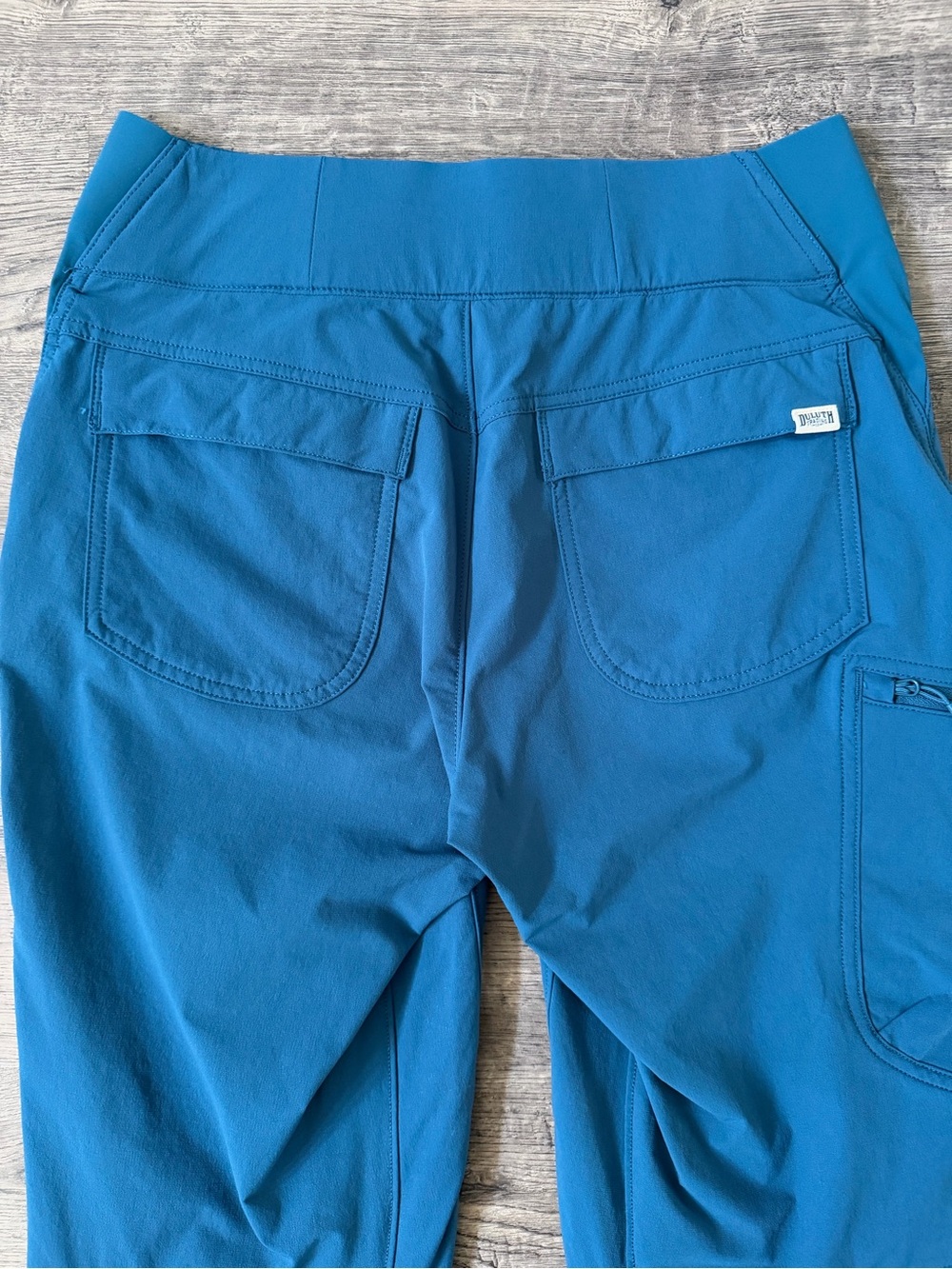 Duluth Trading Co Flexpedition Pull On Slim Leg Pants Size 6 Blue Hiking Travel - Picture 8 of 14